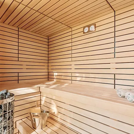 Vila Jasmine - Pool, Sauna, Garden & Sea View *